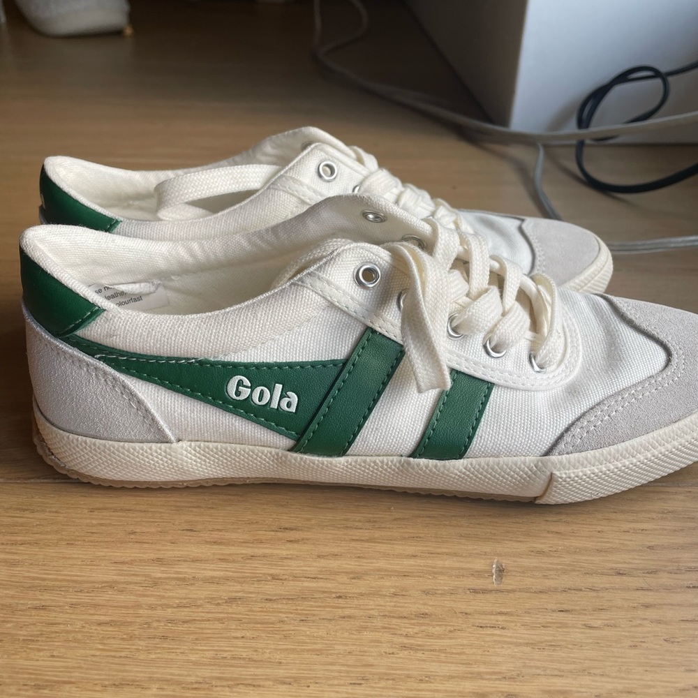 Gola sneakers